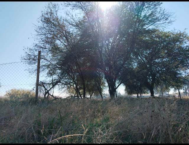 1,111M² VACANT LAND FOR SALE IN RIVERSDALE